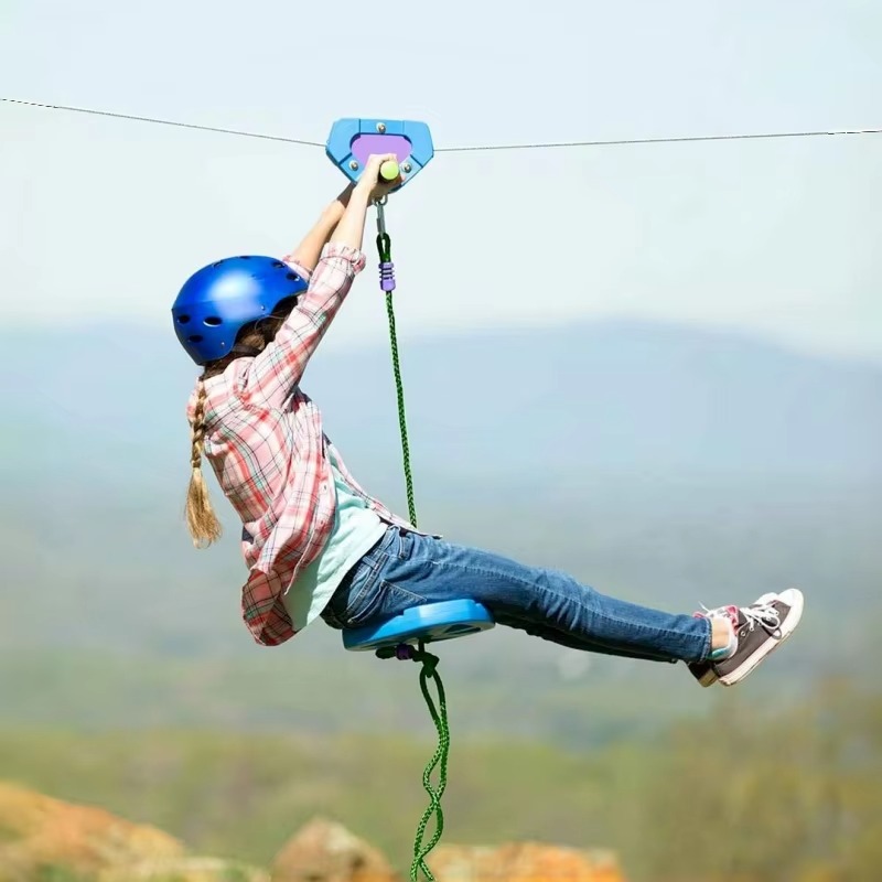 Outdoor Adventure Ziplines & Waterfall - ジップラインゲームセット 屋外用ジップライン、耐久性のあるシートとプーリー付き、裏庭のアドベンチャーゲームに最適